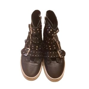 J Slide Aghast Black Top Sneaker Boots Size 7